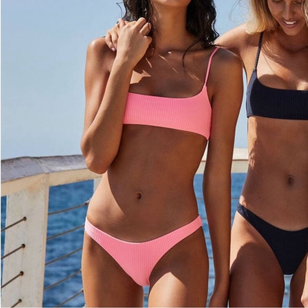Triangl hot pink ribbed top